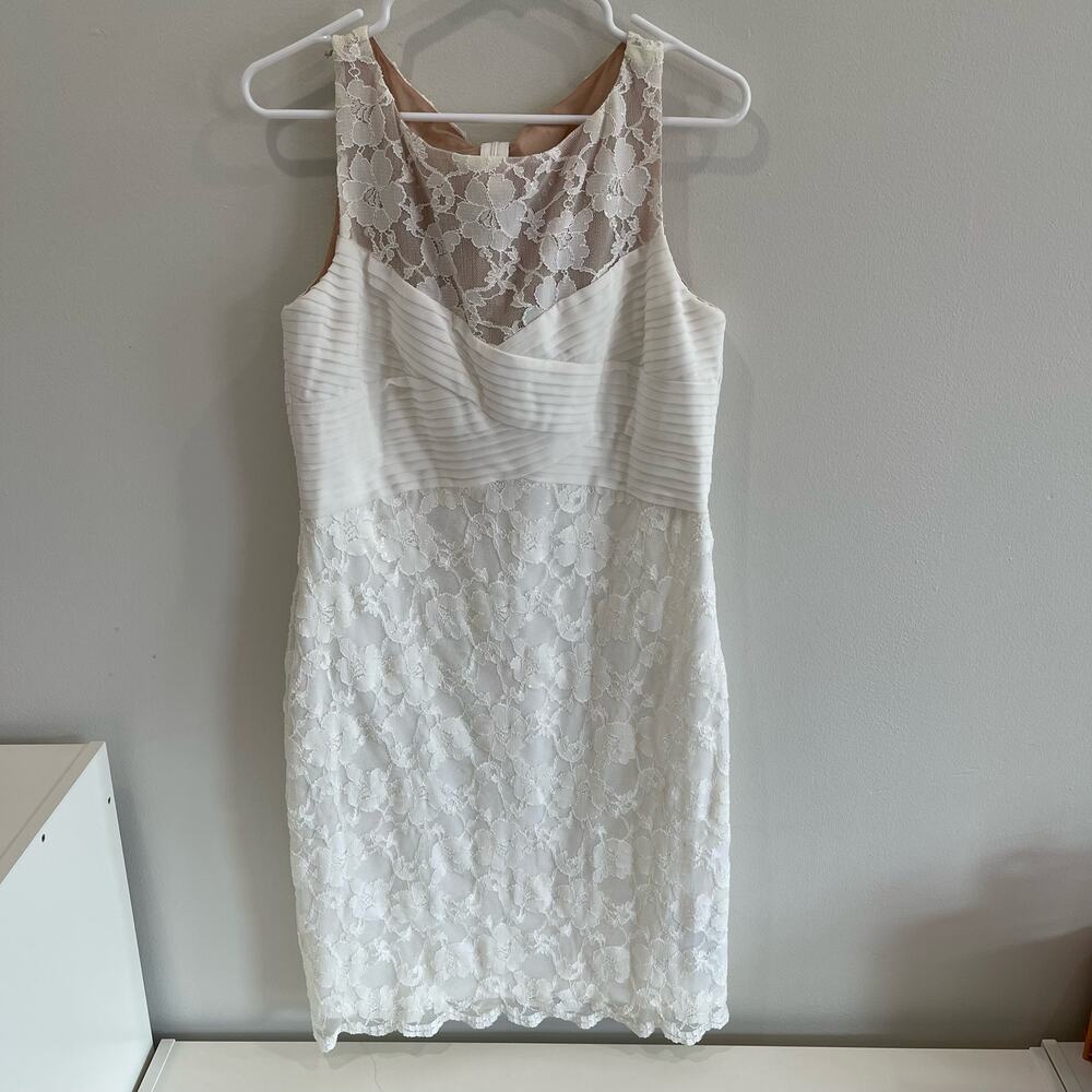 Women's size 12 Lauren by Ralph Lauren Evening White Shift Dress